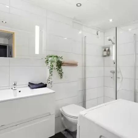 Apartamento On The First Floor Of The House Skien